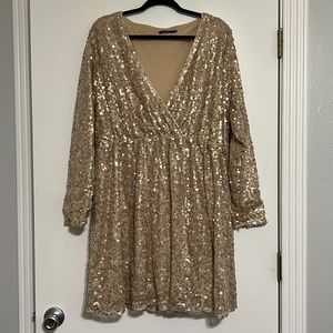 Champagne Boohoo sequin dress - Size 18